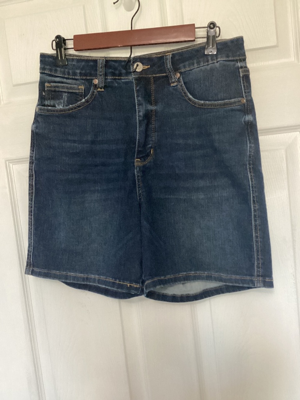 Judy Blue NWOT High Rise Tummy Control Cooling Shorts Size Large J. 150286